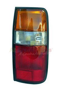 APG All Crash Tail Lamp Drivers Side Aftermarket Suits Toyota Landcruiser FZJ80R/HDJ80R/HZJ80R 1990 to 1998 TLC-21040RH