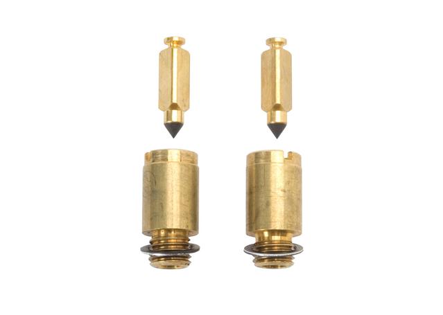Edelbrock Needle & Seat .110 Pair