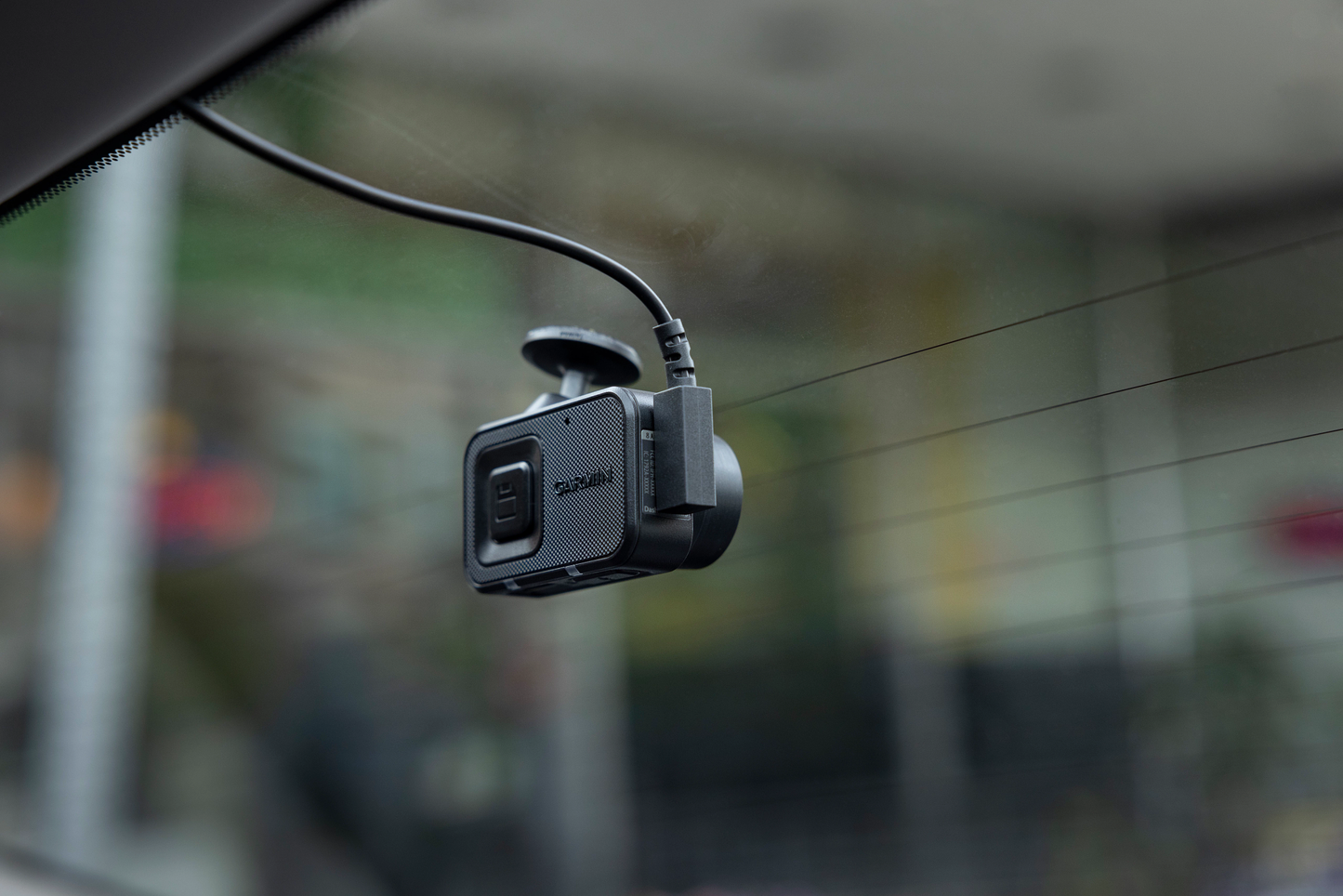 Garmin Dash Cam Mini 3 Ultracompact 1080p Dash Cam with a 140-degree Field of View and built-in Clarity Polarizer