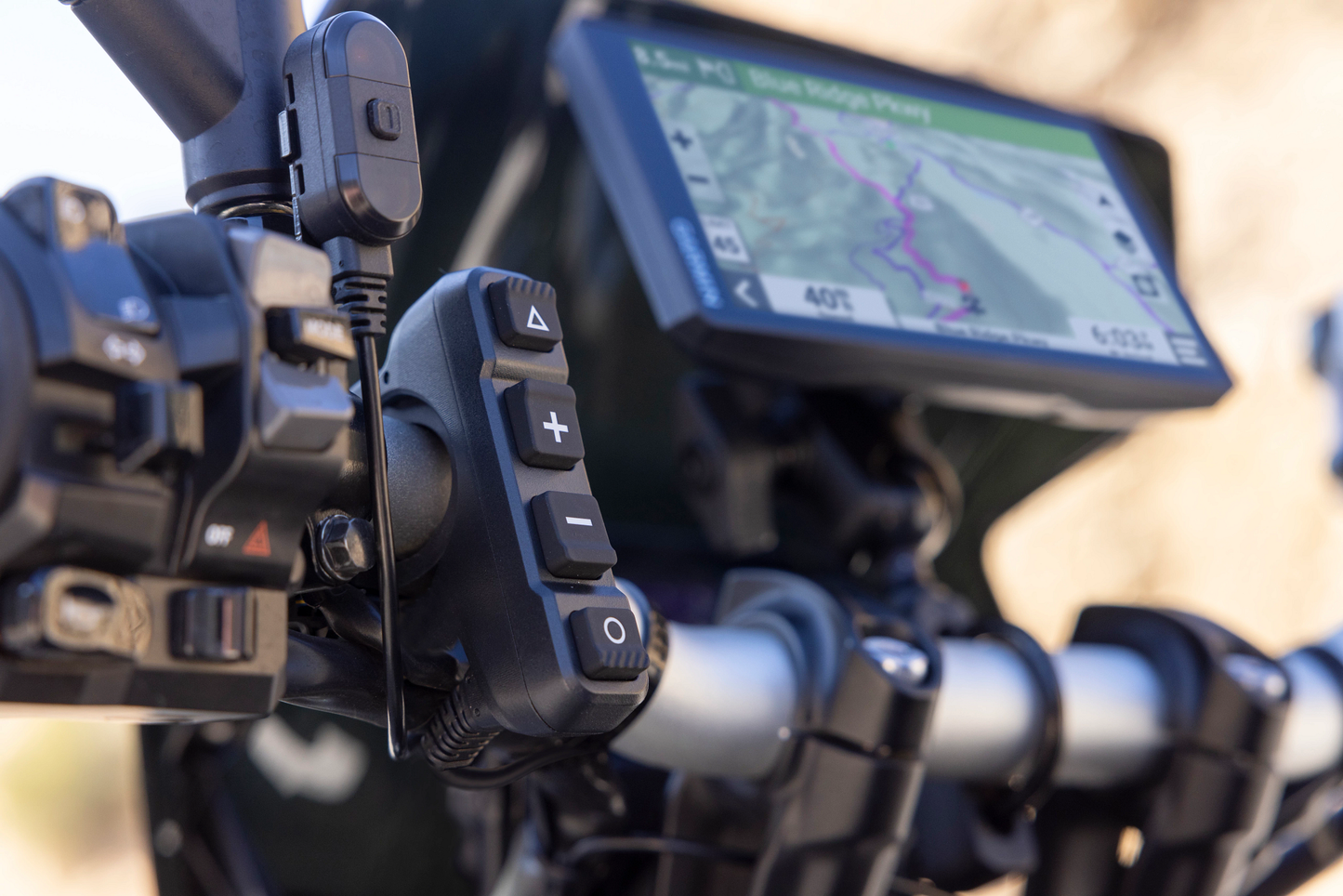 Garmin zmo R1 Radar Motorcycle Radar