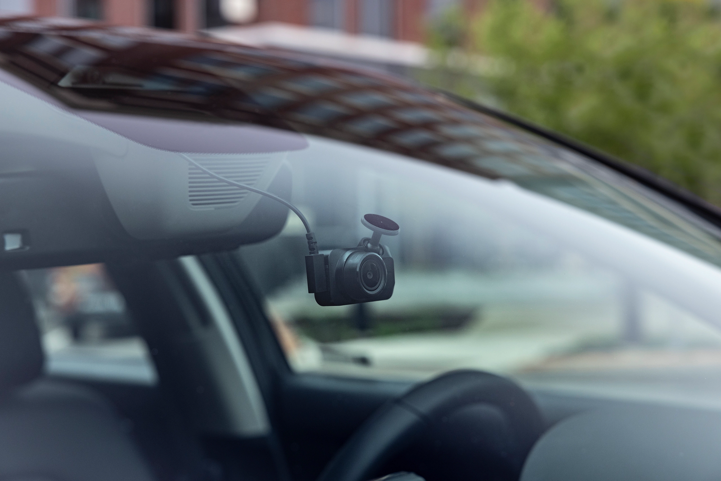 Garmin Dash Cam Mini 3 Ultracompact 1080p Dash Cam with a 140-degree Field of View and built-in Clarity Polarizer