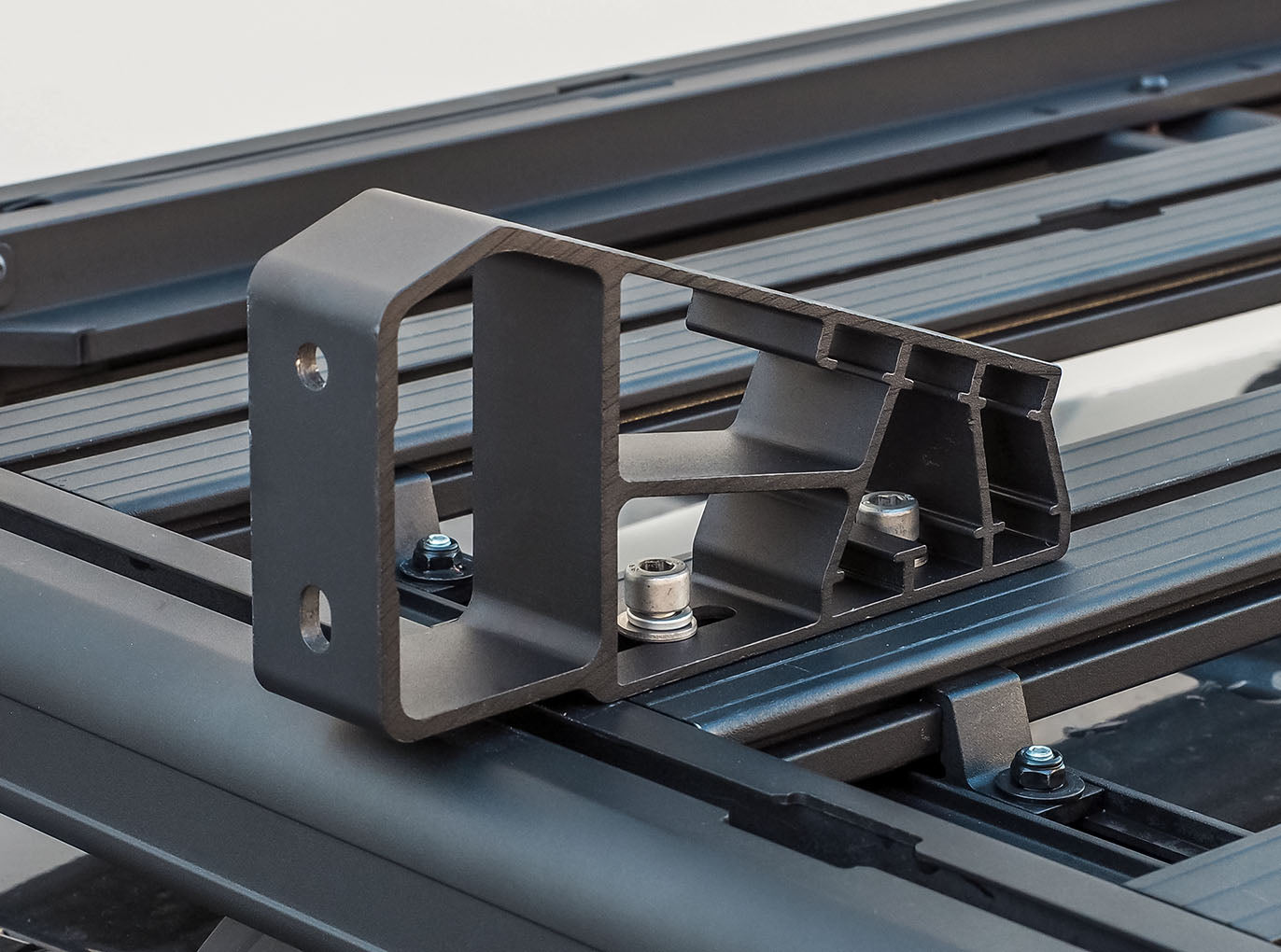 Yakima LNL Accessory Brackets Kit 8005028
