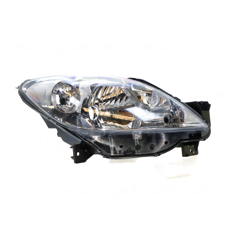APG All Crash Halogen Manual Adjust Head Lamp Drivers Side OEM Suits Mazda 2 DY 2005 to 2007 MDF-21030RHG