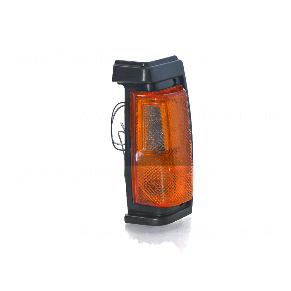 APG All Crash Front Park / Indicator Lamp Passenger Side Certified Suits Nissan Navara D21 1986 to 1992 NNA-21010LHQ