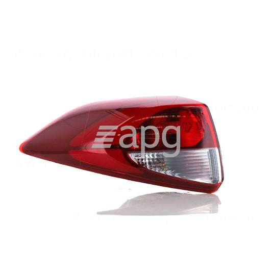APG All Crash Hyundai Tucson Certified Aftermarket Tail Lamp Passenger Side 05/2015 to 06/2018 - 92401D7000 HUB-21040LHQ
