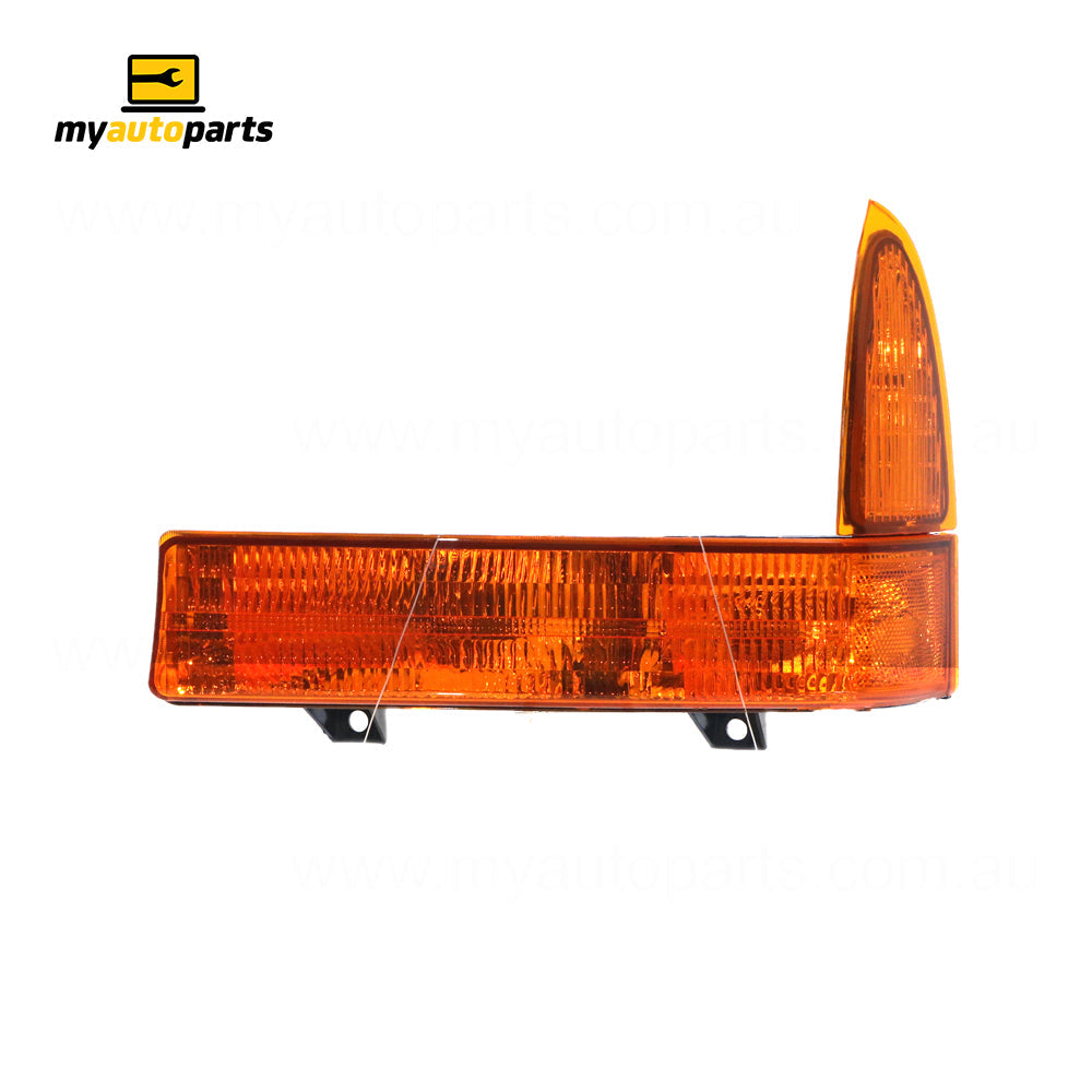 APG All Crash Front Park / Indicator Lamp Passenger Side Certified Suits Ford F-series RM/RN 2001 to 2006 FBF-21010LHQ