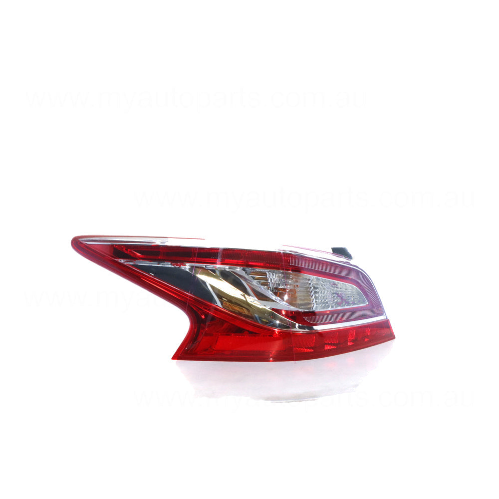 APG All Crash Red/Clear Tail Lamp Passenger Side OEM Suits Nissan Altima L33 2013 to 2017 NAF-21040LHG