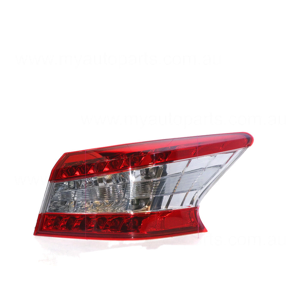 APG All Crash LED Tail Lamp Drivers Side Certified Suits Nissan Pulsar B17 2012 to 2017 NPJ-21040RHQ