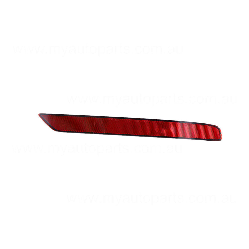 APG All Crash Mitsubishi Outlander OEM Rear Bar Lamp Drivers Side 02/2022 to / - 8355A118 CLH-21070RHG