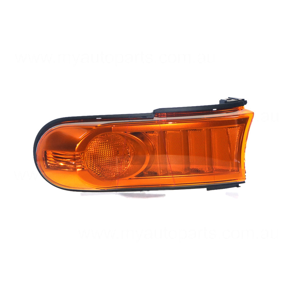 APG All Crash Front Park / Indicator Lamp Drivers Side OEM Suits Toyota FJ Cruiser GSJ15R 2010 to 2016 TFJ-21010RHG