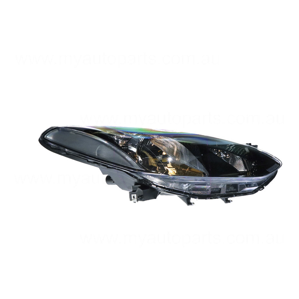 APG All Crash Halogen Manual Adjust Head Lamp Drivers Side OEM Suits Mazda 2 DE 2007 to 2014 MDG-21031RHG