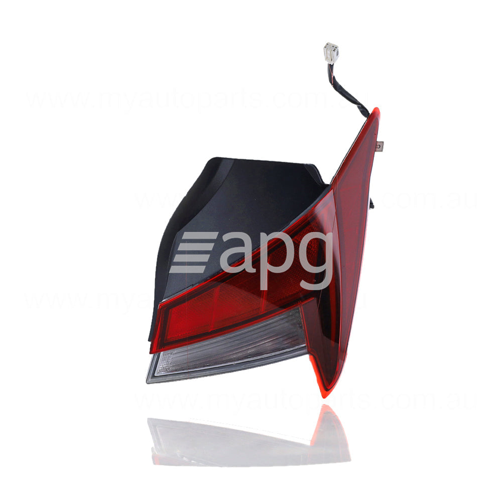 APG All Crash Hyundai i30 OEM Tail Lamp Drivers Side 08/2020 to / - 92402AA000 HIJ-21040RHG