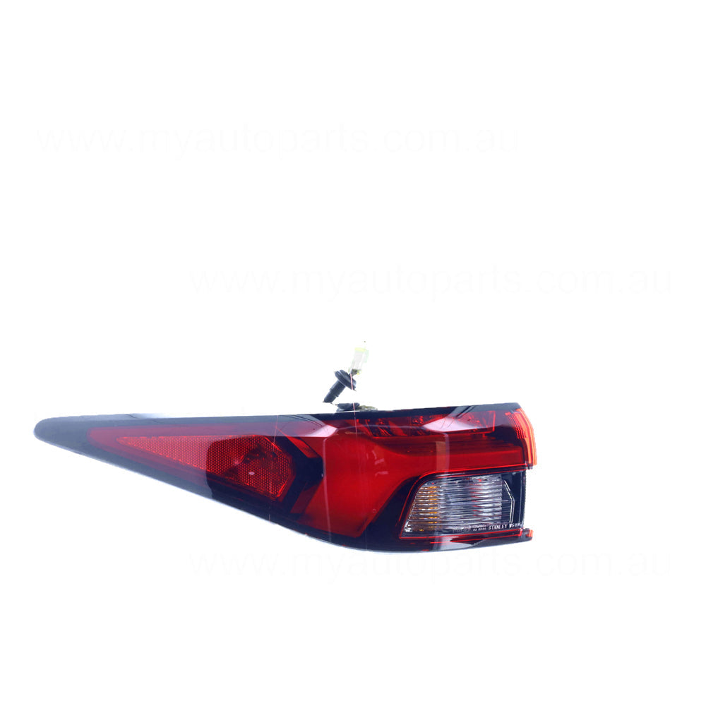 APG All Crash Mitsubishi Outlander OEM Tail Lamp Passenger Side 08/2021 to / - 8330B181 CLH-21040LHG