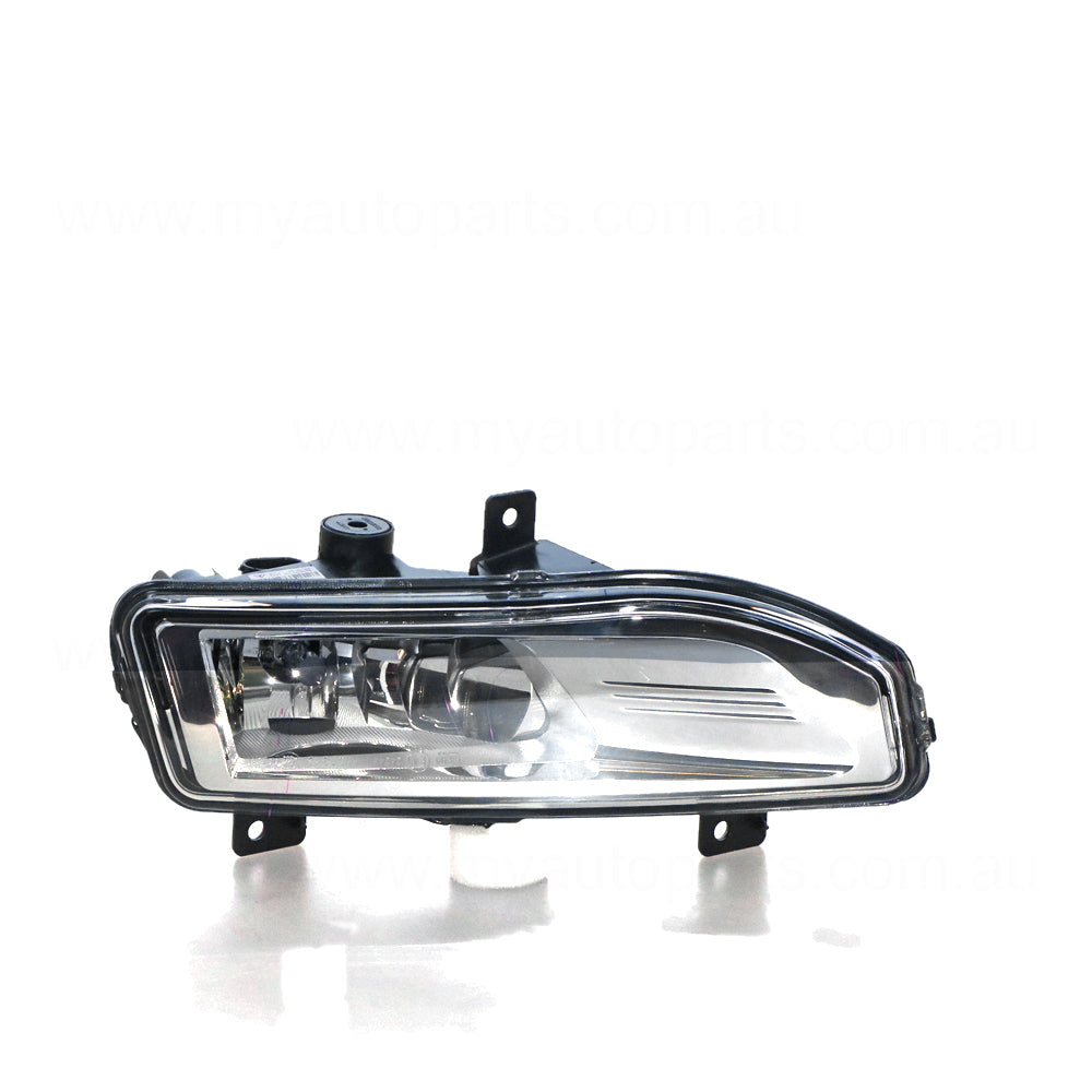 APG All Crash Fog Lamp Passenger Side OEM suits Nissan NXW-21060LHG