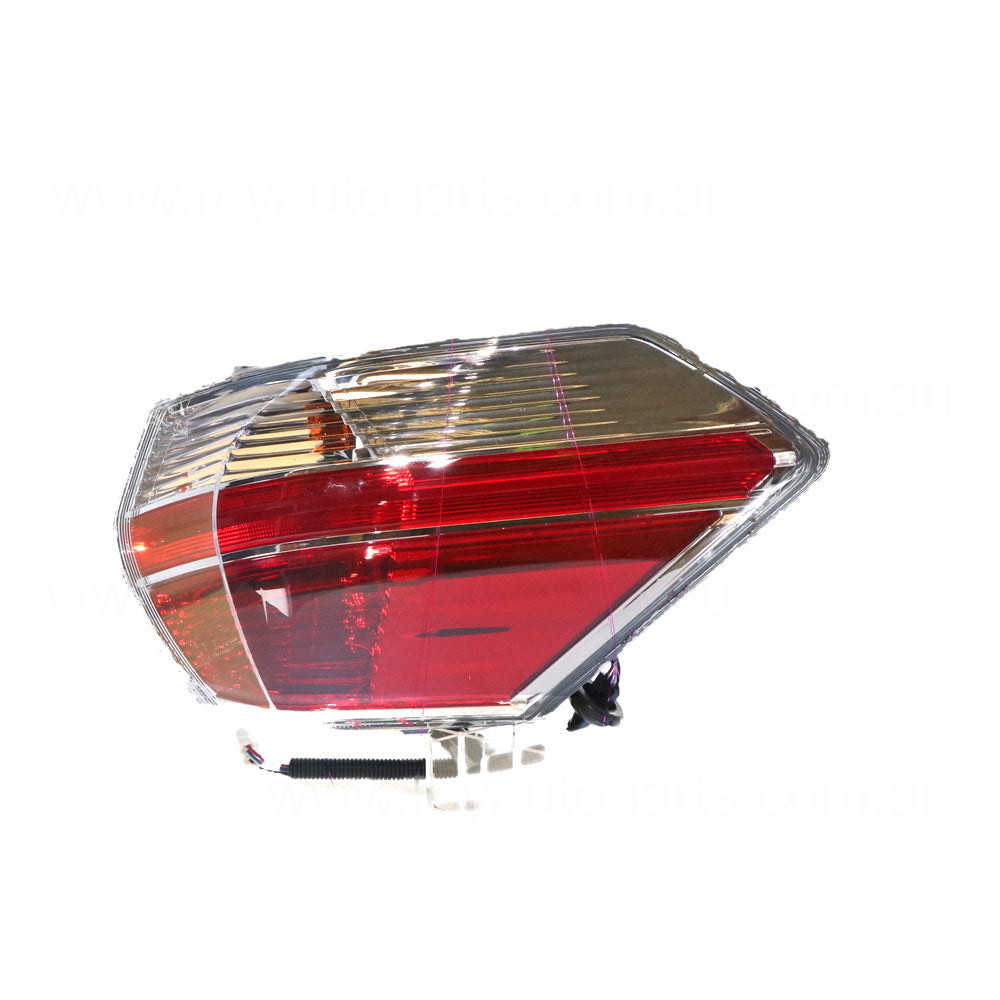 APG All Crash Red/Clear Tail Lamp Passenger Side OEM suits Nissan X-Trail T32 NXV-21040LHG