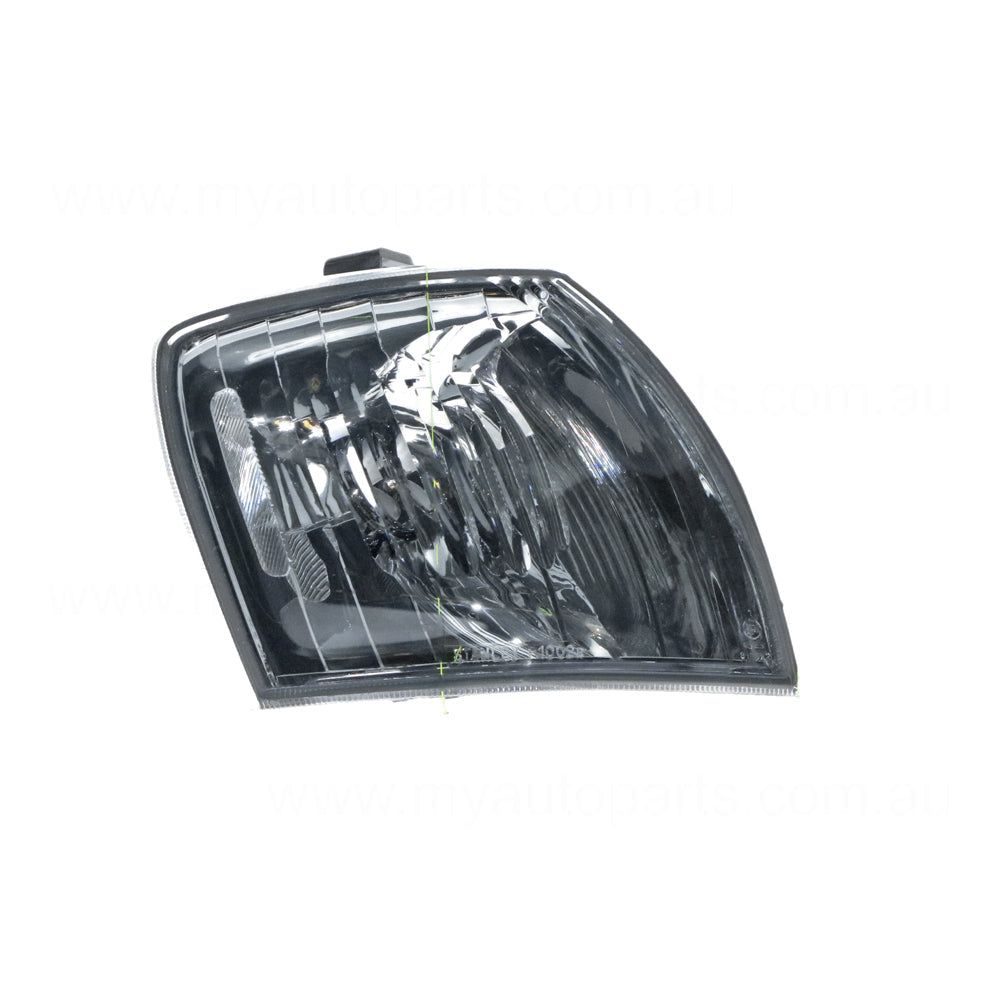 APG All Crash Front Park / Indicator Lamp Drivers Side OEM Suits Mazda 121 Metro DW 3/2000 to 11/2002 MDW-21011RHG