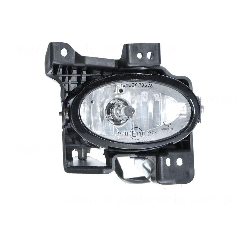 APG All Crash Fog Lamp Drivers Side OEM Suits Mazda 3 BK Hatch 2007 to 2009 MBN-21066RHG
