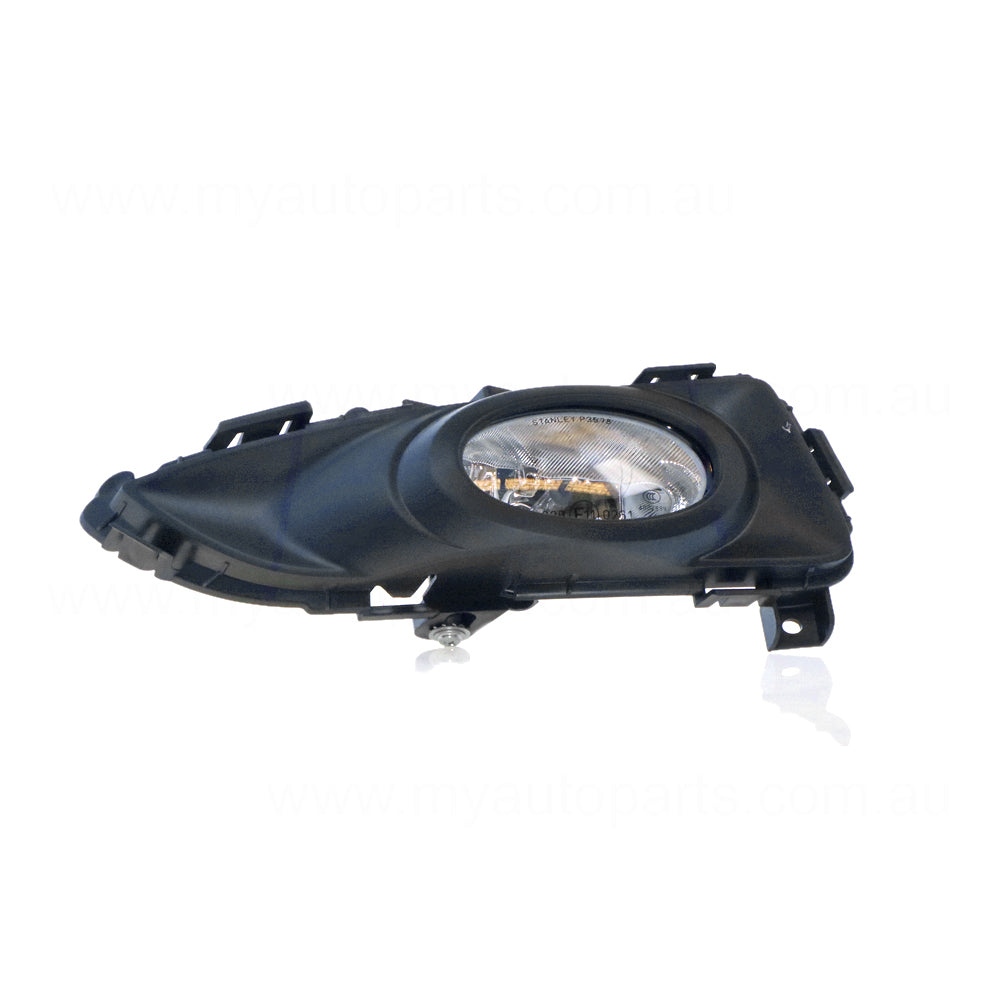 APG All Crash Fog Lamp Drivers Side OEM Suits Mazda 3 BK Hatch 2004 to 2006 MBN-21062RHG