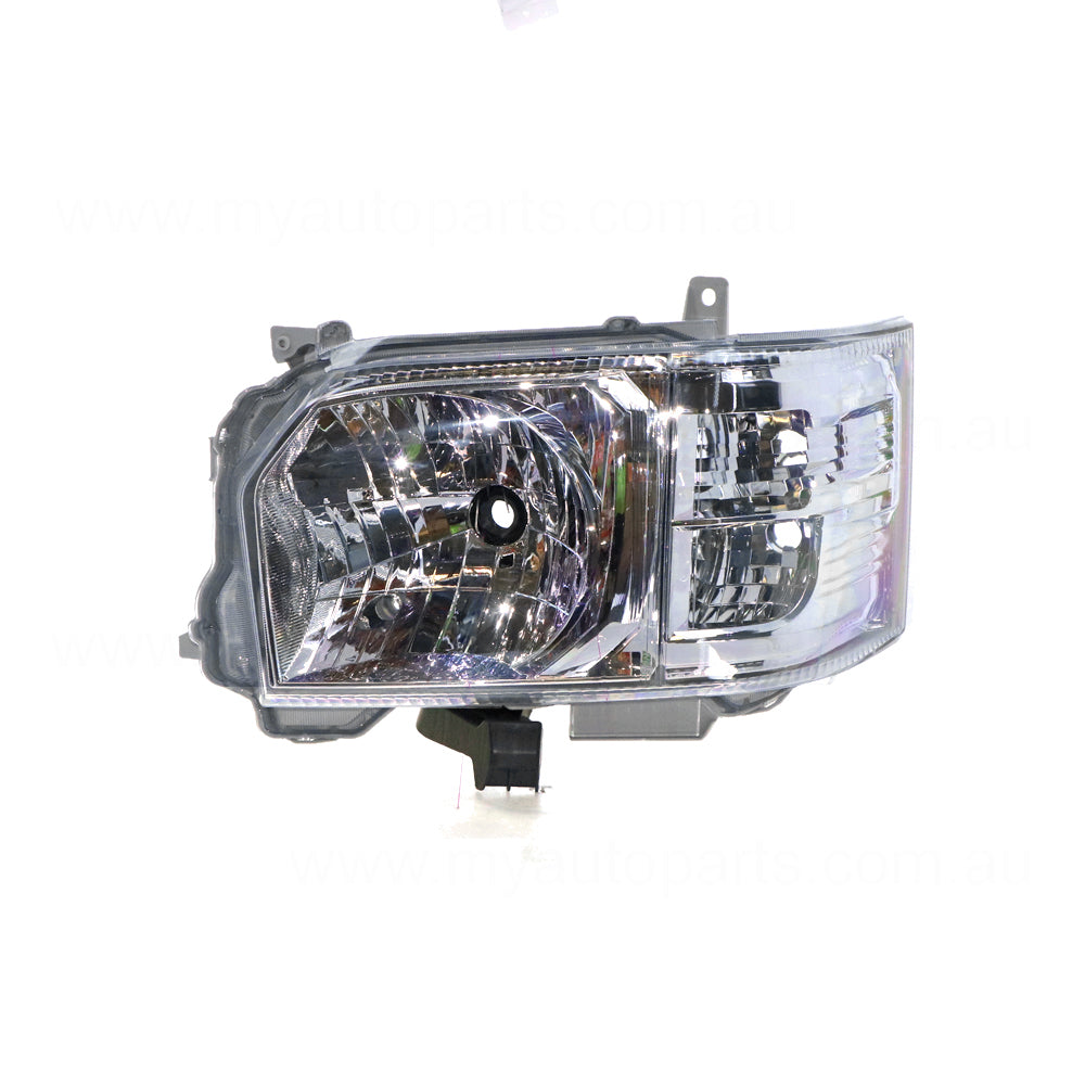 APG All Crash Halogen Head Lamp Passenger Side Certified Suits Toyota Hiace SLWB 2013 to 2019 THD-21034LHQ