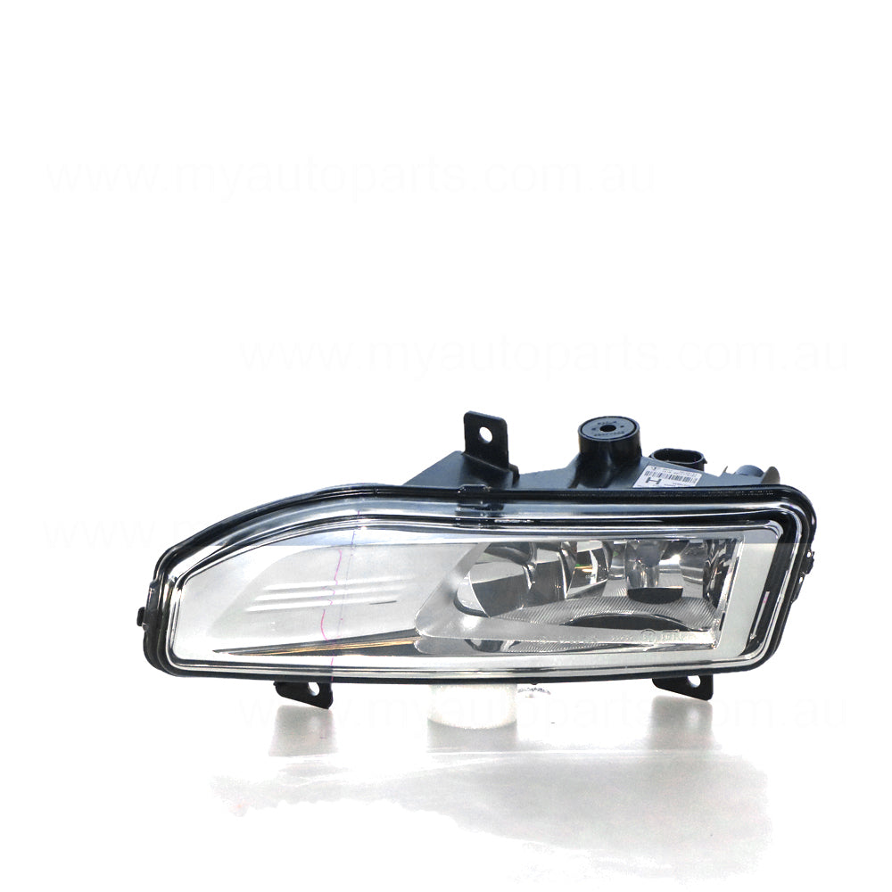 APG All Crash Fog Lamp Drivers Side OEM suits Nissan NXW-21060RHG
