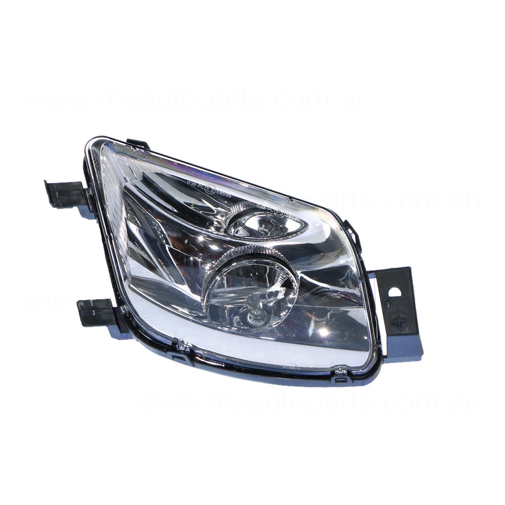 APG All Crash Fog Lamp Passenger Side OES  Suits Peugeot 308 T7 2008 to 2011 PWD-21060LHP