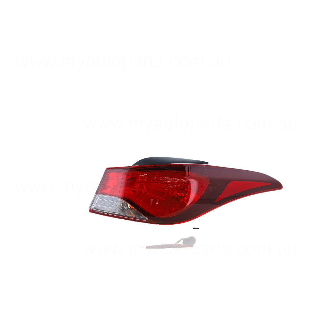 APG All Crash Hyundai Elantra OEM Tail Lamp Drivers Side 10/2013 to 12/2015 - 924023X220 HLI-21046RHG