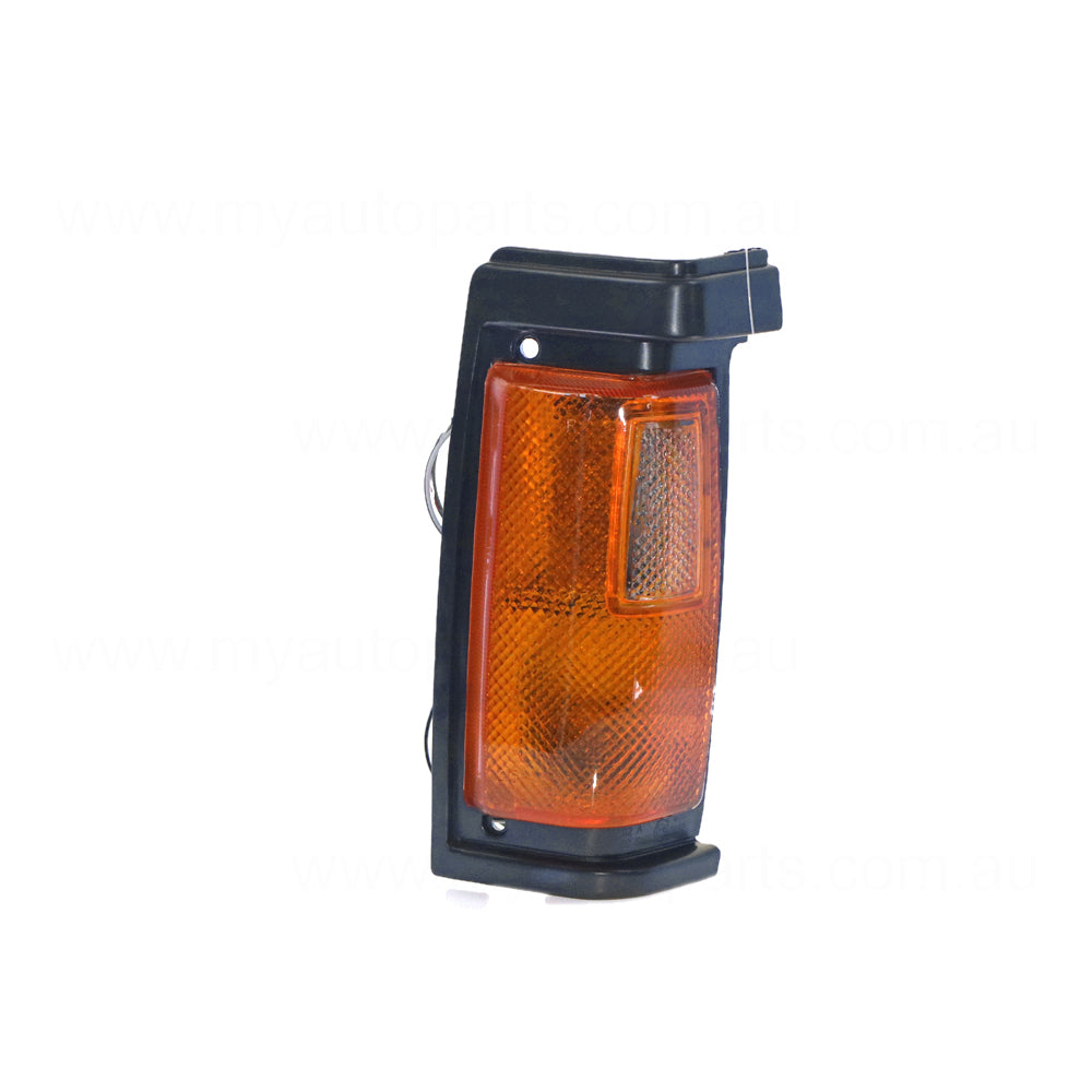 APG All Crash Front Park / Indicator Lamp Drivers Side Certified Suits Nissan Navara D21 1986 to 1992 NNA-21010RHQ