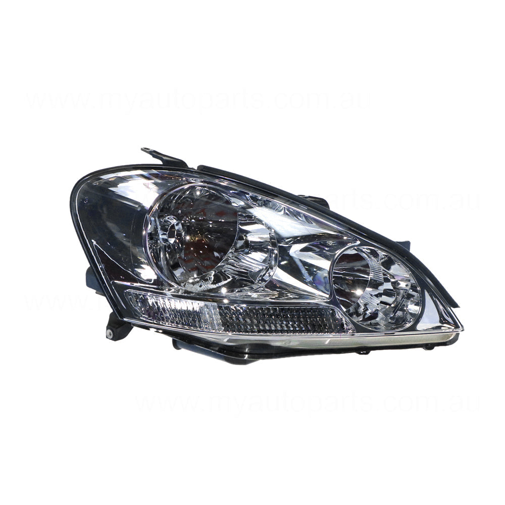 APG All Crash Halogen Manual Adjust Head Lamp Drivers Side OEM Suits Toyota Avensis Verso ACM20R 2001 to 2003 TAV-21030RHG