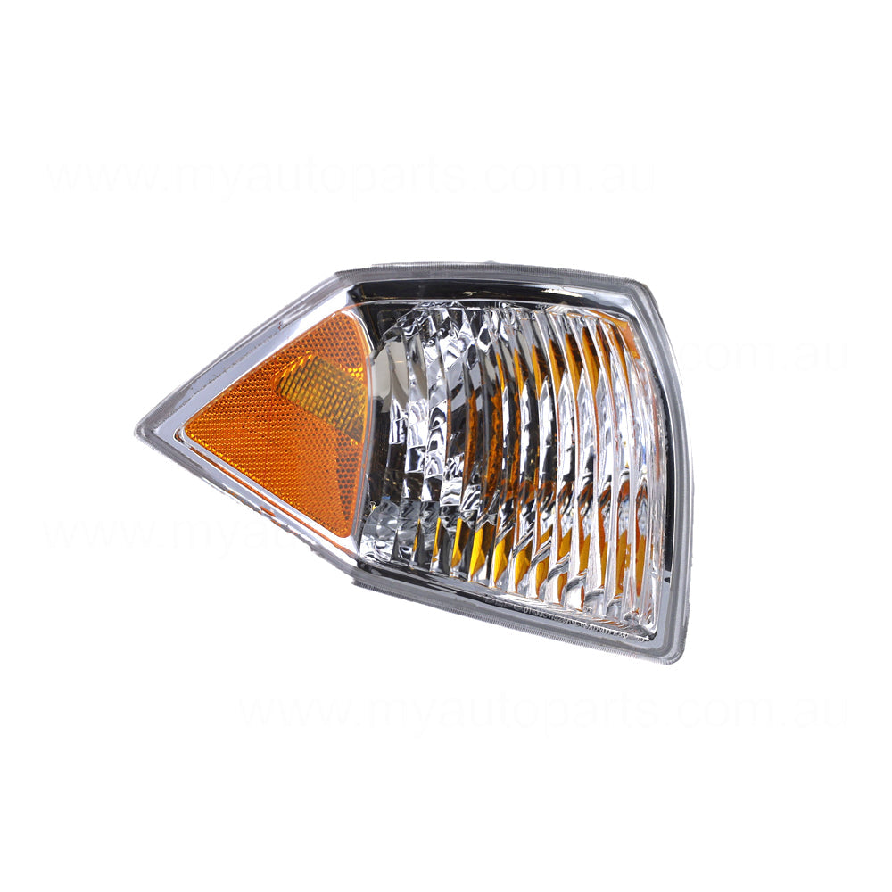 APG All Crash Jeep Compass Certified Aftermarket Front Park / Indicator Lamp Drivers Side 03/2007 to 03/2010 - 68000682AB JMK-21010RHQ