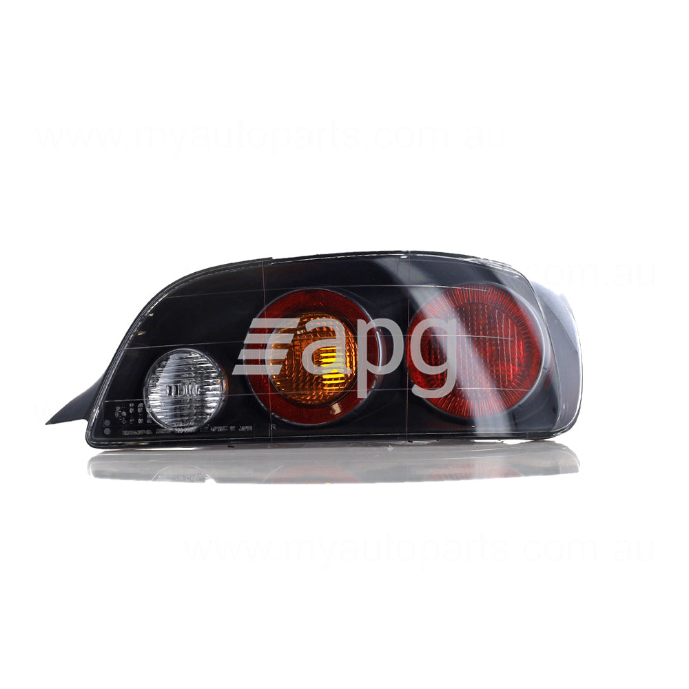 APG All Crash Tail Lamp Drivers Side OEM Suits Honda S2000 AP 1999 to 2009 OAP-21041RHG
