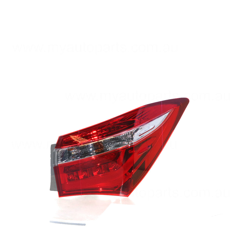 APG All Crash Red/Clear Tail Lamp Drivers Side OEM Suits Toyota Corolla ZRE172R 2013 to 2019 TCQ-21040RHG
