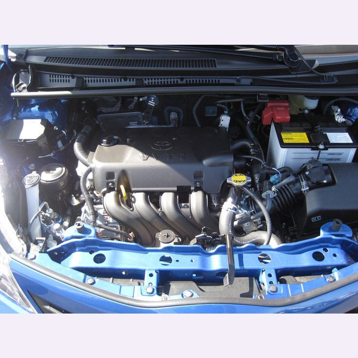 K&N Hi-Flow Performance Air Filter 33-2360