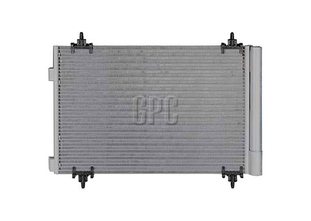 MAHLE AC Condenser Parallel Flow AC 587 000P