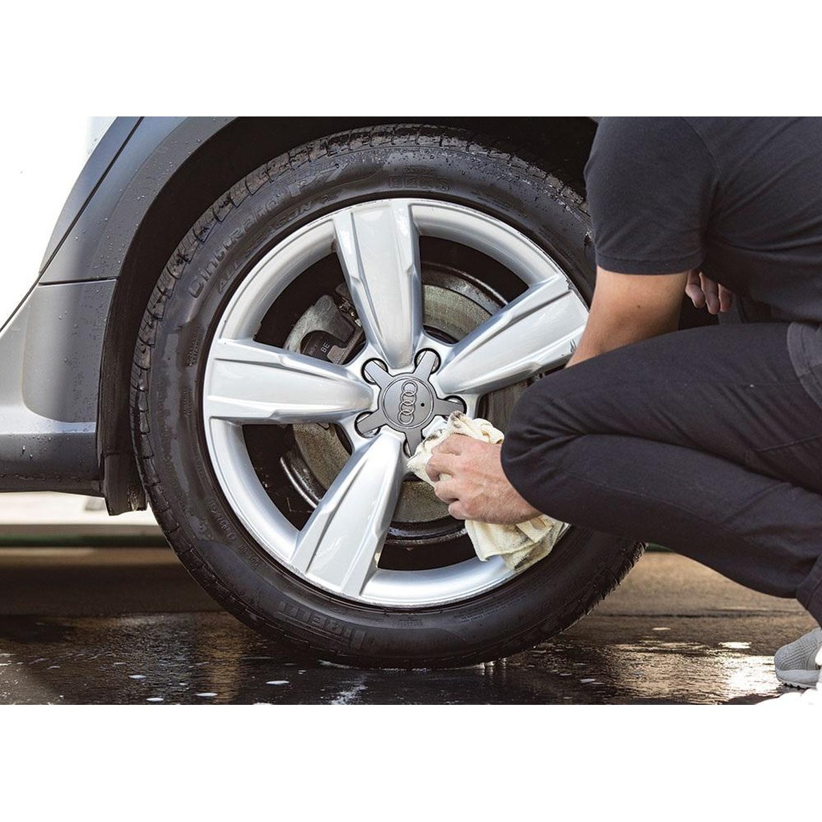 Meguiars Ultimate All Wheel Cleaner 709ml G180124
