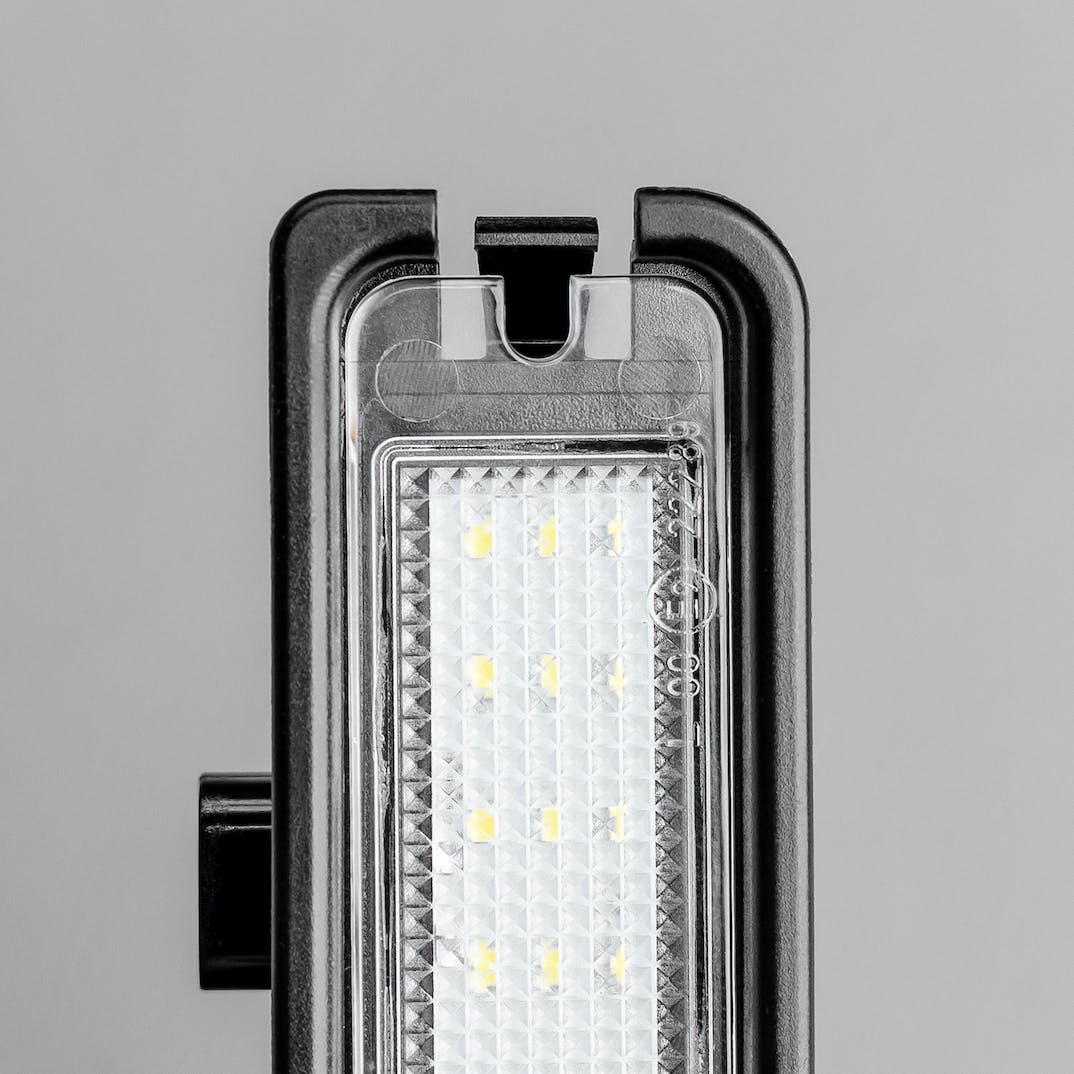 STEDI License Plate Light Ford Mustang S550 LEDCONVMUSTLCNS