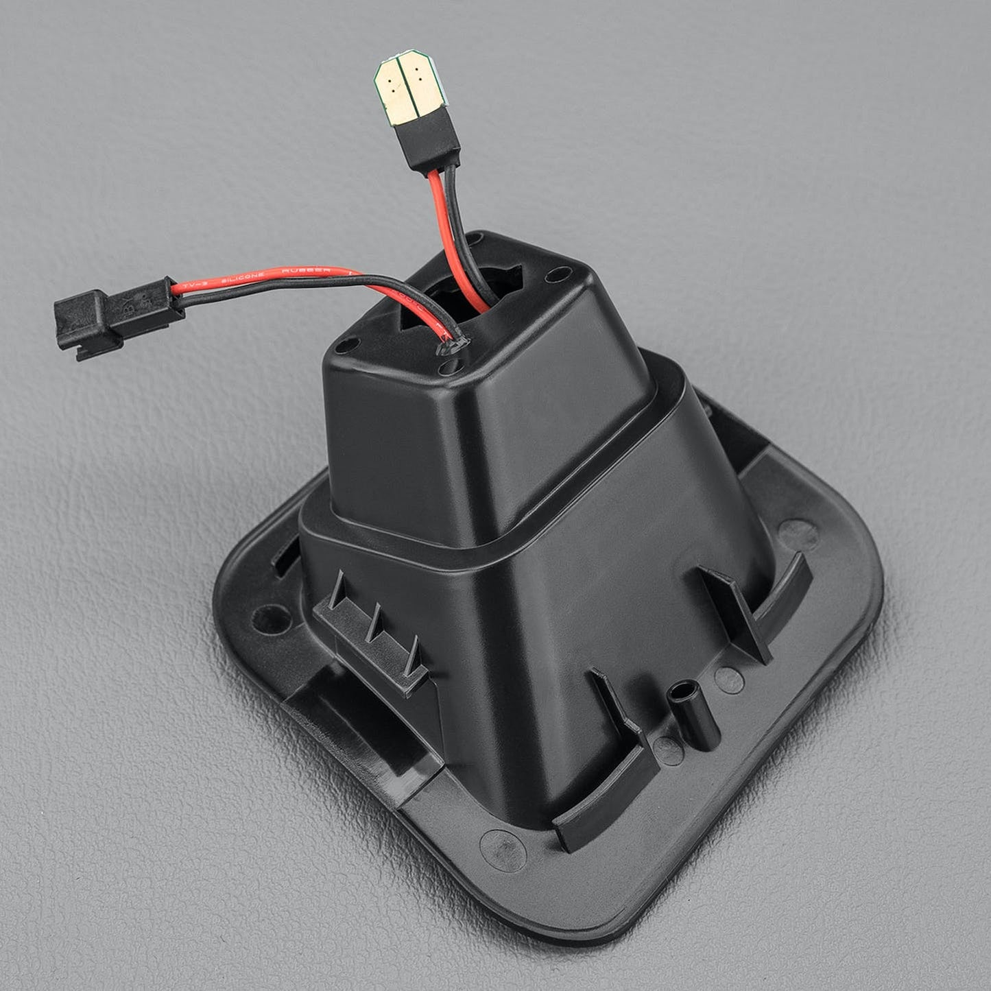 STEDI LED License plate light RAM 1500 2500 LEDCONVRAMLCNS