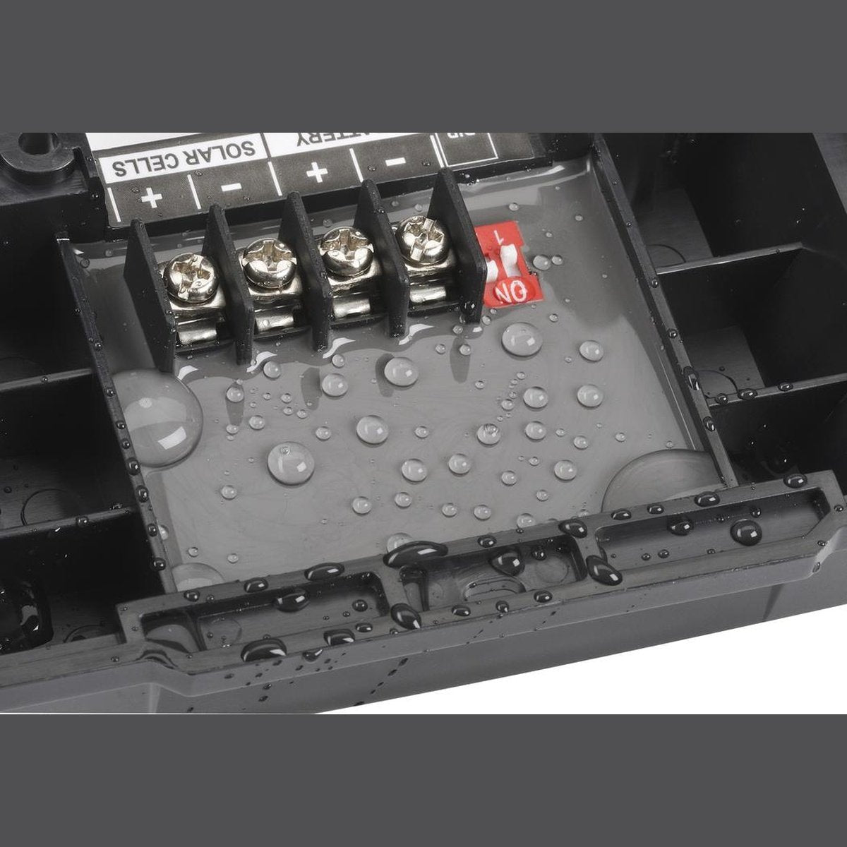 PROJECTA 15A 12V Solar Charge Controller 4 Stage Auto SC015