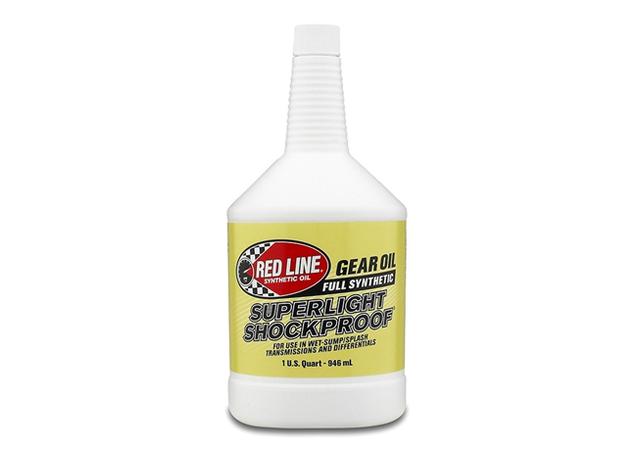 Red Line Superlight ShockProof Gear Oil 946mL 58504