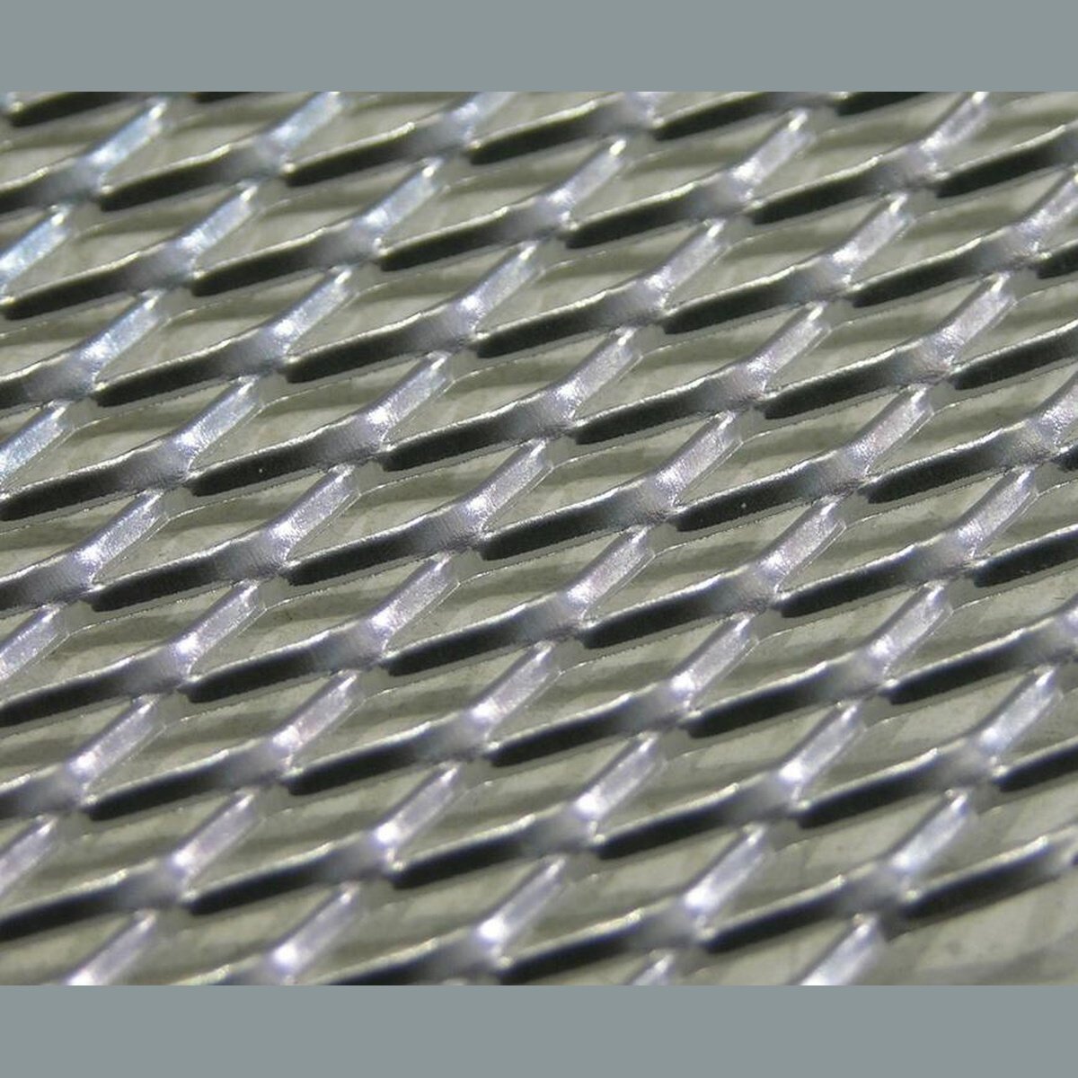 SAAS Body Kit Mesh 400 x 280m Silver 19974