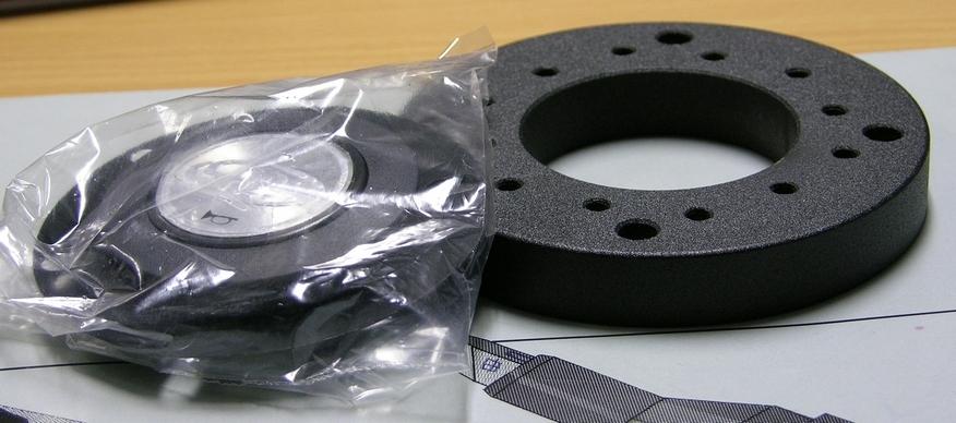 SAAS Steering Wheel Boss Kit fits Valiant Adaptor - BK174