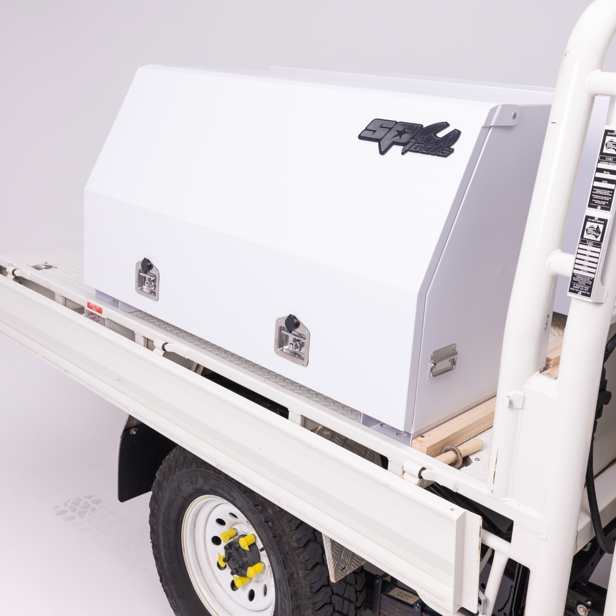 SP Tools 4 Drawer HD Offroad Series Truck Box 1350mm White SP40332