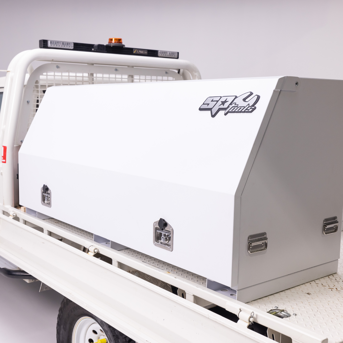 SP Tools 4 Drawer HD Offroad Series Truck Box 1735mm White SP40333