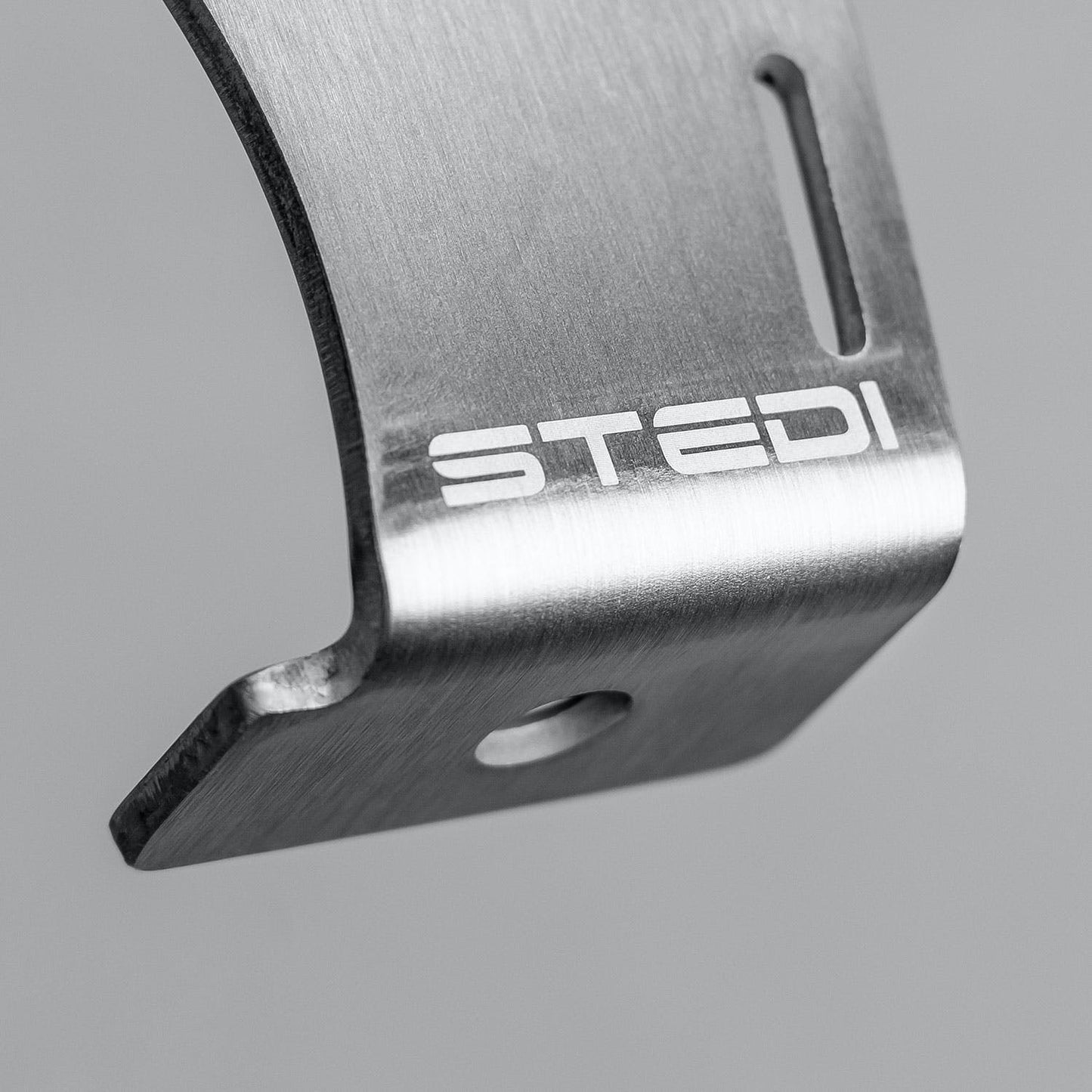 STEDI Side Brackets for ST3303 Pro Light Bars BRKST3303PROSDE