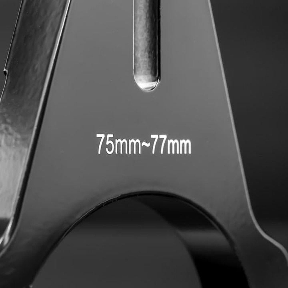 STEDI Bull Bar Mounting Bracket Clamp  7577mm Universal Fitment BRKUNIV7577MM