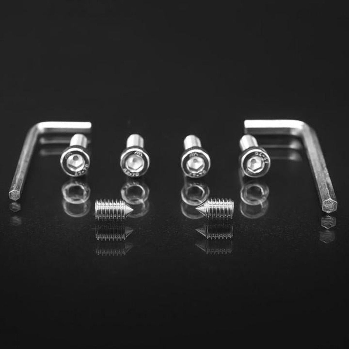 STEDI Bull Bar Mounting Bracket Clamp  7577mm Universal Fitment BRKUNIV7577MM