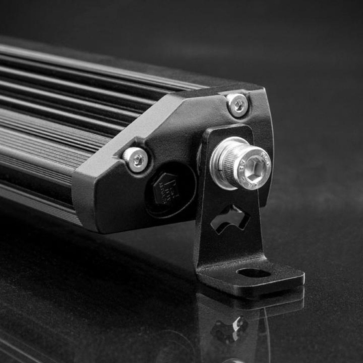 STEDI EMark Light Bar Single Row 20 LED  ST1K 215 Inch LEDST1K2020L