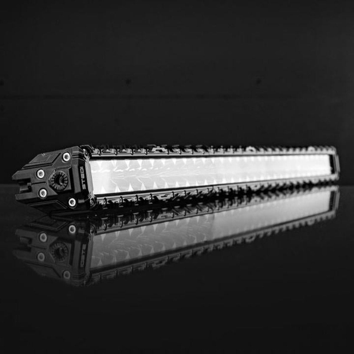 STEDI Light Bar Single Row 30 LED  ST3K Slim 315 Inch LEDST3K30L