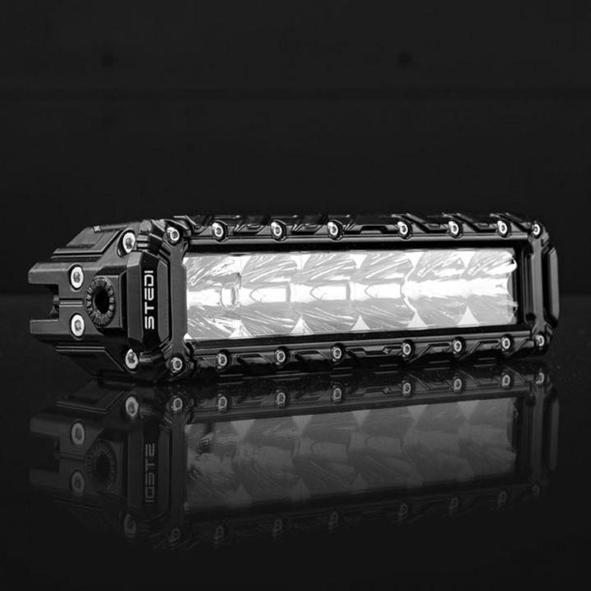 STEDI Slim Light Bar Single Row  6 LED 75 Inch LEDST3K6L