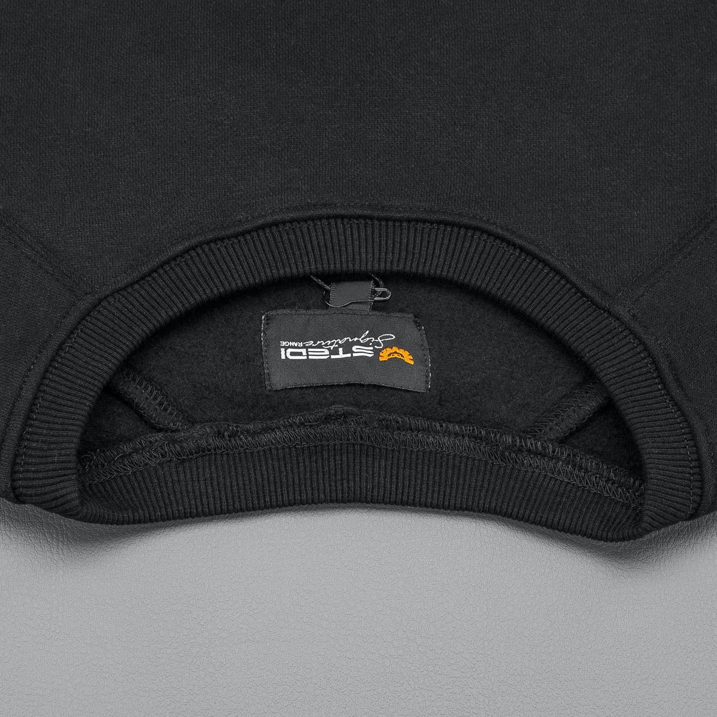 STEDI Sweater Black 2XL MERCHSWEAT2XL
