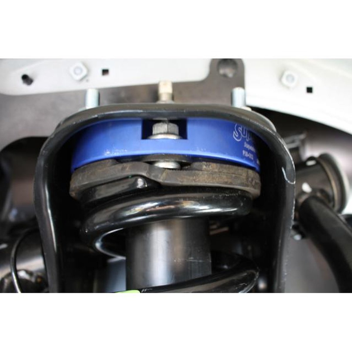 SuperPro F&R SuperPro Easy-Lift Kit Fits Nissan TRC141LK